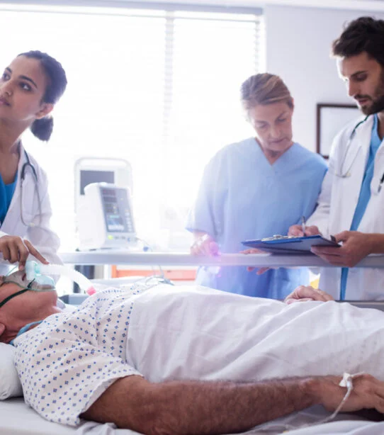 24/7 ICU & Critical Care